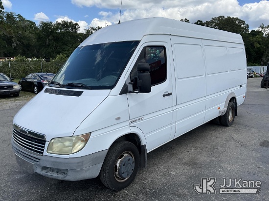 (Ocala, FL) 2005 Freightliner Sprinter 3500 Cargo Van Not Running, Condition Unknown) (Body/Paint Da