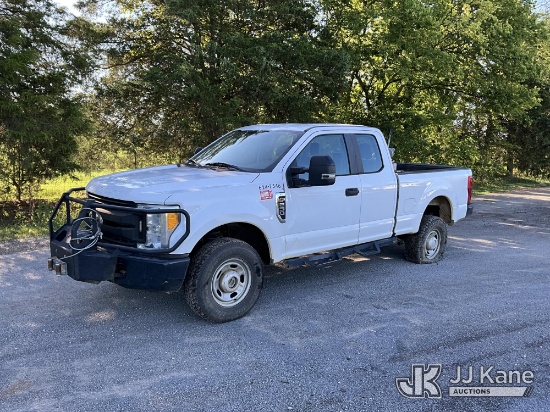 (Kodak, TN) 2017 Ford F-250 SD Extended-Cab Pickup Truck Runs & Moves) (Dash Warning Indicators On,