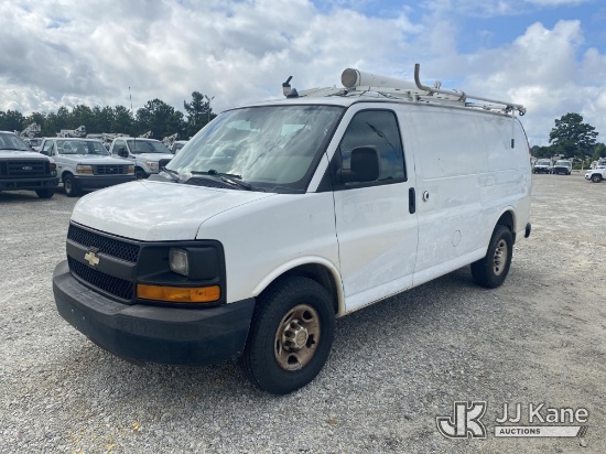 (Villa Rica, GA) 2013 Chevrolet Express G2500 Cargo Van Runs & Moves