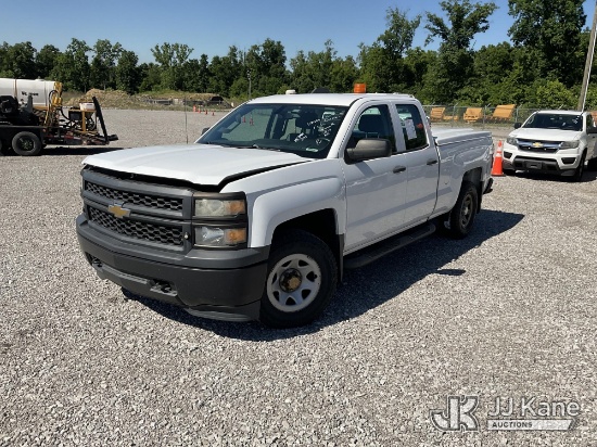 (Verona, KY) 2015 Chevrolet Silverado 1500 4x4 Extended-Cab Pickup Truck Runs & Moves) (Engine Perfo