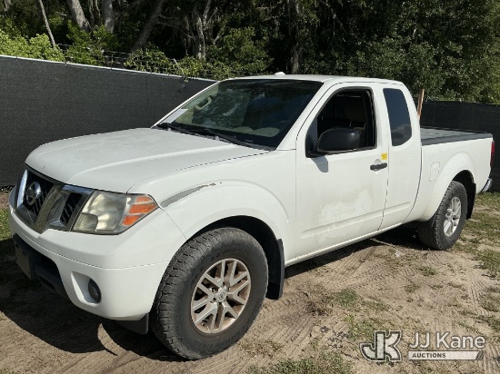 (Tampa, FL) 2016 Nissan Frontier 4x4 Extended-Cab Pickup Truck Runs & Moves) (Dash Warning Indicator