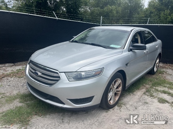(Tampa, FL) 2019 Ford Taurus 4-Door Sedan, State of Florida Unit Runs & Moves)(FL Residents Purchasi