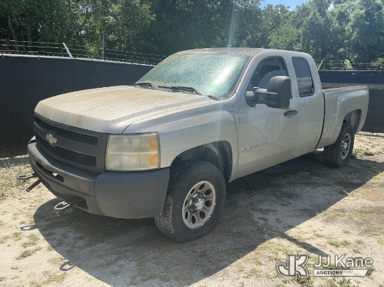 (Tampa, FL) 2009 Chevrolet Silverado 1500 4x4 Extended-Cab Pickup Truck, State of Florida Unit Runs