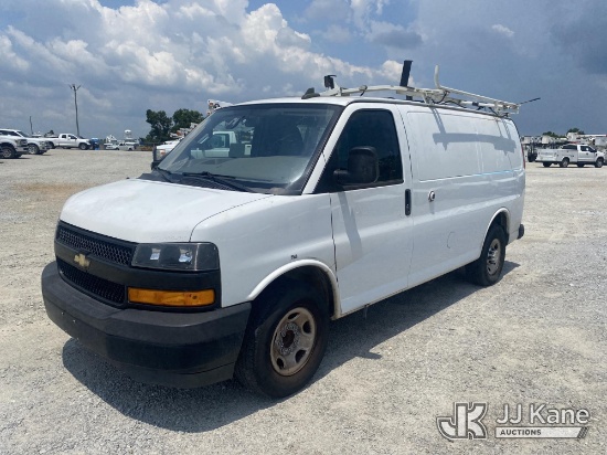 (Villa Rica, GA) 2018 Chevrolet Express G2500 Cargo Van Runs & Moves) (Dash Warning Indicators On