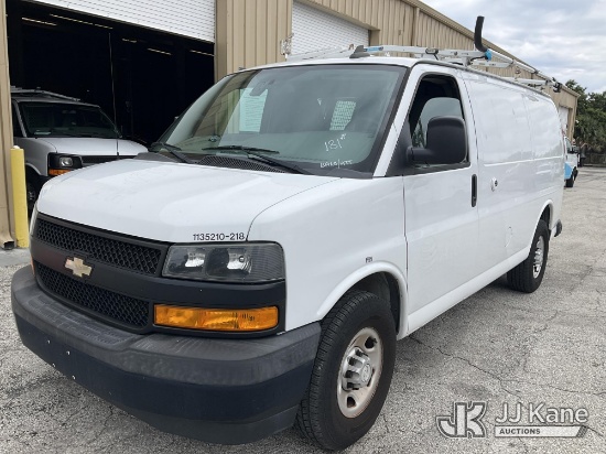(West Palm Beach, FL) 2018 Chevrolet Express G2500 Cargo Van Runs & Moves) (Body/Paint Damage) (FL R