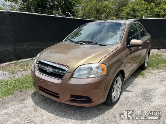 (Tampa, FL) 2011 Chevrolet Aveo 4-Door Sedan Runs & Moves) (Exterior Defects - See Pictures)(FL Resi
