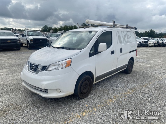 (Villa Rica, GA) 2017 Nissan NV200 Mini Cargo Van Runs & Moves) (Exterior Defects-See Photos, Windsh