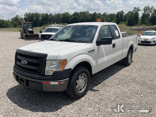 (Verona, KY) 2013 Ford F150 Extended-Cab Pickup Truck Runs & Moves) (Exterior Deficiencies