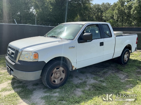 (Tampa, FL) 2006 Ford F-150 Extended-Cab Pickup Truck, City of Palmetto Unit Runs & Moves) (Corrosio