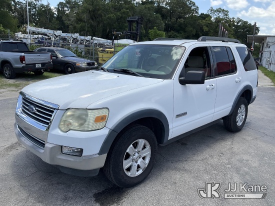 (Ocala, FL) 2007 Ford Explorer XLT 4.0L 4-Door Sport Utility Vehicle Runs & Moves