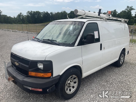 (Verona, KY) 2014 Chevrolet Express G1500 Cargo Van Runs & Moves) (Engine Performance Concerns - Eng