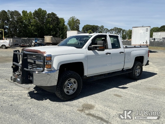 (China Grove, NC) 2018 Chevrolet Silverado 2500HD 4x4 Extended-Cab Pickup Truck Runs & Moves) (Engin