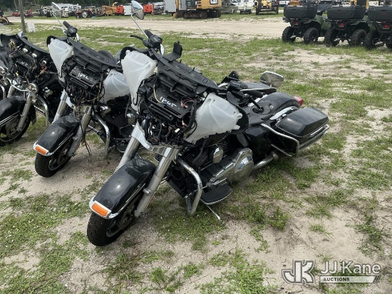 (Tampa, FL) 2016 Harley-Davidson FLHTP Motorcycle, State of Florida Unit Not Running, Condition Unkn