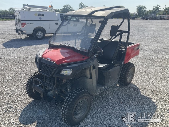(Verona, KY) 2022 Honda Pioneer SXS520 M2 Utility Cart Runs & Moves) (Transmission Performance Conce