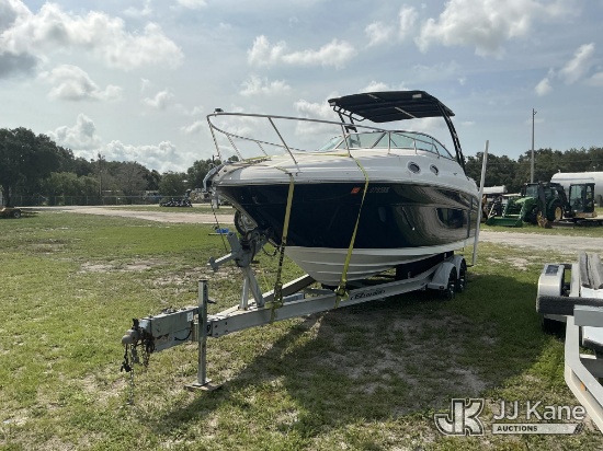 (Tampa, FL) 2000 Sea Ray Boat, Trailer VIN: 1ZEVAESGXFA017687 Runs, Operating Condition Unknown) (In