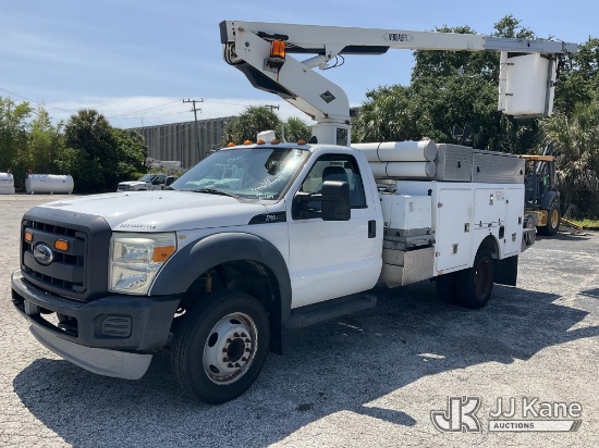 (West Palm Beach, FL) Versalift -, Articulating & Telescopic Bucket Truck mounted behind cab on 2014
