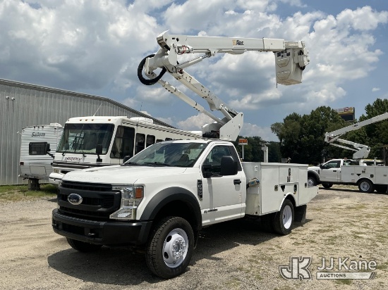 (Florence, SC) Altec AT40G, Articulating & Telescopic Bucket Truck mounted behind cab on 2020 Ford F