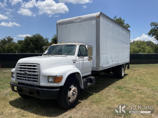 (Tampa, FL) 1999 Ford F800 Van Body Truck, Hillsborough County School Board Unit Runs, Moves & Liftg