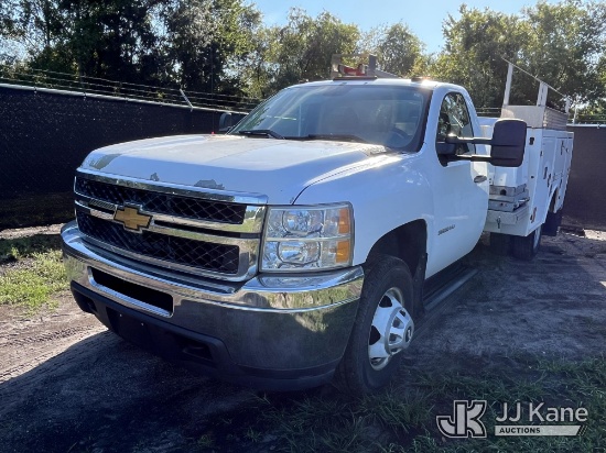 (Tampa, FL) 2013 Chevrolet Silverado 3500HD Enclosed Service Truck Runs & Moves) (Dash Camera Not In