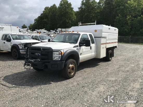 (Mount Airy, NC) 2016 Ford F-550 Chipper Dump Truck Runs & Moves