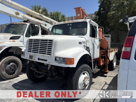 (West Palm Beach, FL) IMT 8025, Hydraulic Knuckle Boom Crane mounted behind cab on 1989 Internationa
