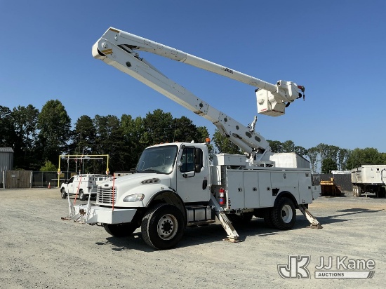 (China Grove, NC) Altec AA55E-MH, Material Handling Bucket Truck rear mounted on 2015 Freightliner M
