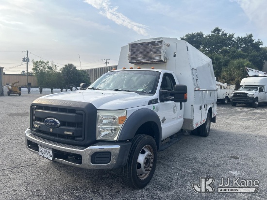 (West Palm Beach, FL) 2015 Ford F550 Enclosed High-Top Service Truck Runs & Moves, Oil Leak) (FL Res