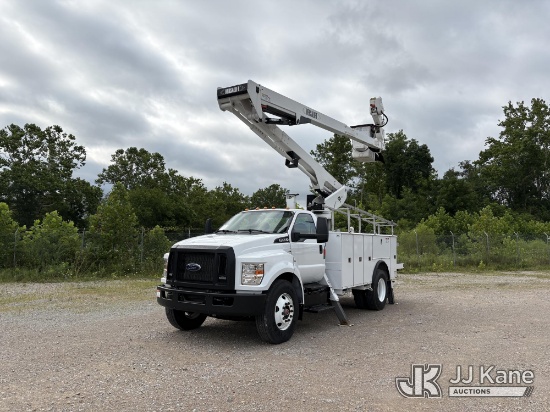 (Smock, PA) Versalift VST-52I, Articulating & Telescopic Material Handling Bucket Truck mounted behi