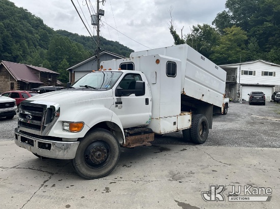 (Hanover, WV) 2013 Ford F-650 Chipper Dump Truck Runs & Moves) (Interior Defects- See Pictures