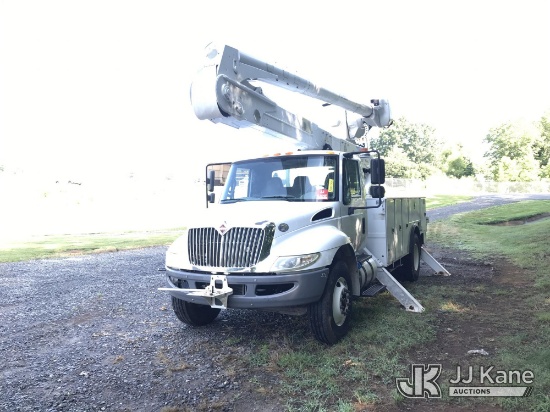 (Mount Airy, NC) Altec AA55-MH, Material Handling Bucket Truck rear mounted on 2018 International 43