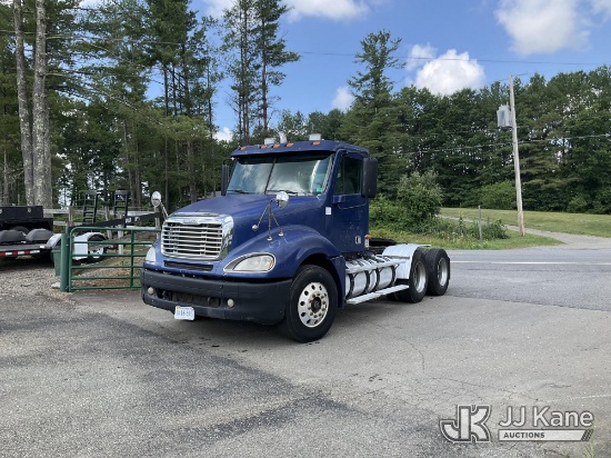 (Sparta, NC) 2003 Freightliner Columbia 120 Truck Tractor Runs & Moves