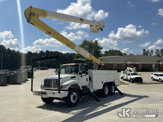 (Lawrenceville, GA) Terex Hi-Ranger 6H-60, Material Handling Bucket Truck rear mounted on 2004 Inter