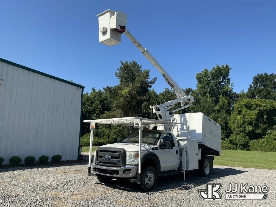 (Bennettsville, SC) Versalift SST40, Articulating & Telescopic Bucket mounted behind cab on 2015 For