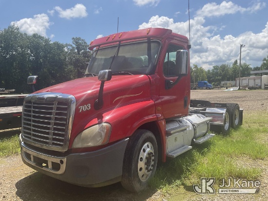 (Broken Bow, OK) 2014 Freightliner Cascadia CA125D T/A Truck Tractor Not Running, Condition Unknown)