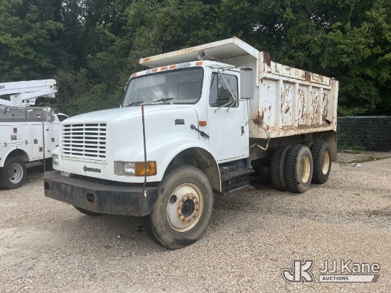 (Memphis, TN) 2001 International 4900 Dump Truck Not Running, Condition Unknown, Dump Condition Unkn