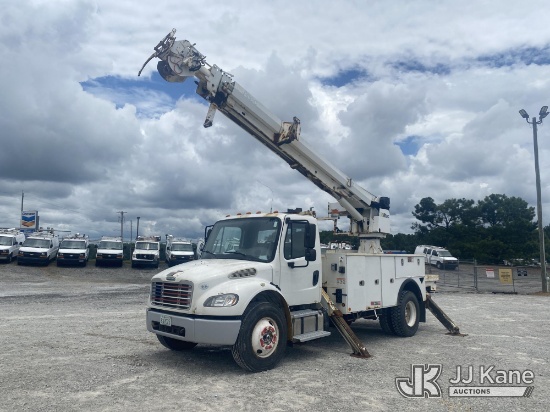 (Villa Rica, GA) Altec DC47-TR, Hydraulic Crane rear mounted on 2014 Freightliner M2 106 Utility Tru