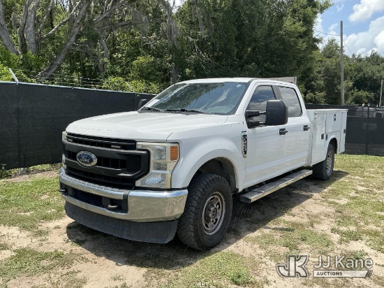 (Tampa, FL) 2020 Ford F250 4x4 Crew-Cab Service Truck Runs & Moves)(FL Residents Purchasing Titled I