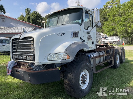 (Ocala, FL) 2015 Mack GU813 T/A Truck Tractor Not Running, Condition Unknown