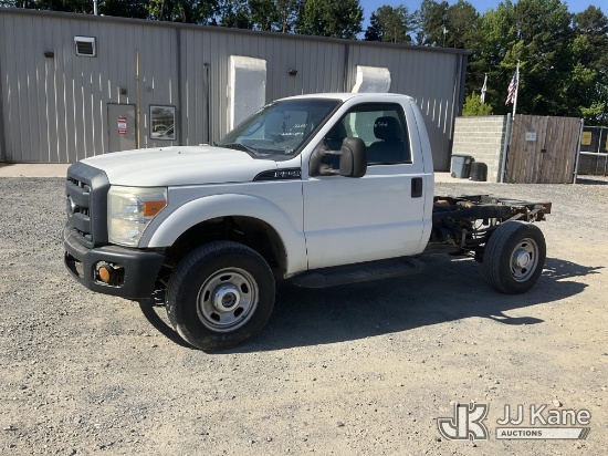 (China Grove, NC) 2014 Ford F350 SD 4X4 Cab & Chassis Runs & Moves) (Dash Warning Indicators On