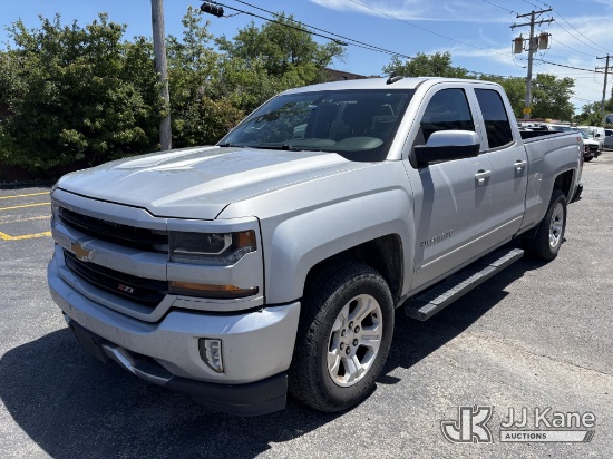 (Bensenville, IL) 2016 Chevrolet Silverado 1500 Double-Cab Pickup Truck (Runs & Moves) (Dash Warning