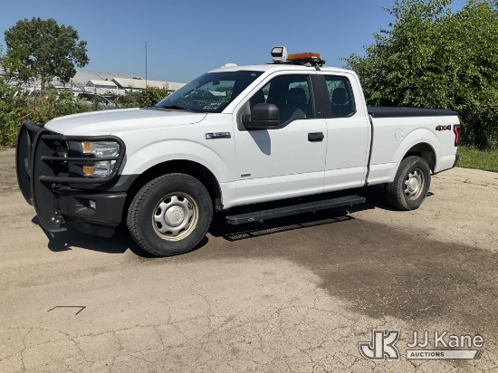 (South Beloit, IL) 2015 Ford F-150 Extended-Cab Pickup Truck Runs & Moves) (Engine Performance Conce