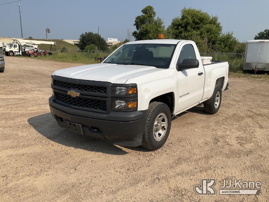 (Shakopee, MN) 2015 Chevrolet Silverado 1500 Pickup Truck Runs, Moves) (Exterior Defects - See Pictu