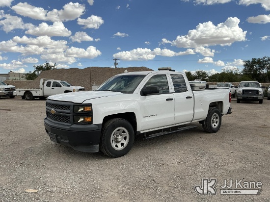 (El Paso, TX) 2015 Chevrolet Silverado 1500 Extended-Cab Pickup Truck Runs & Moves) (Exterior Defect