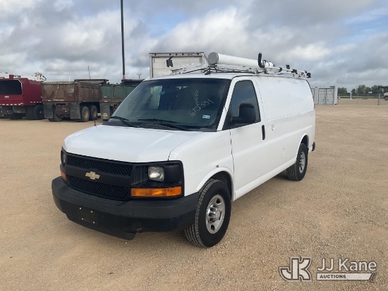 (Marion, TX) 2015 Chevrolet Express 2500 Cargo Van Runs & Moves