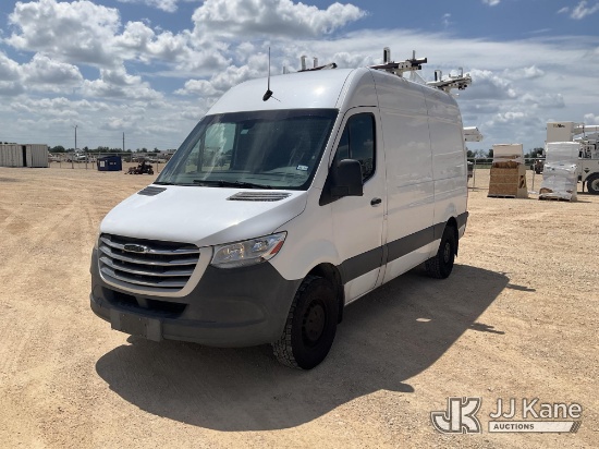 (Marion, TX) 2019 Freightliner Sprinter 2500 Cargo Van Runs & Moves) (Dash Warning Indicators On, In