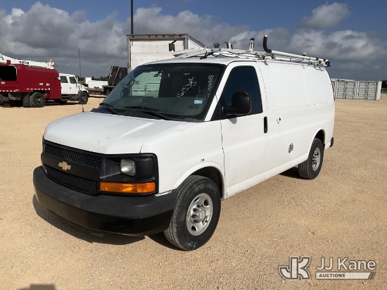(Marion, TX) 2015 Chevrolet Express 2500 Cargo Van Runs & Moves