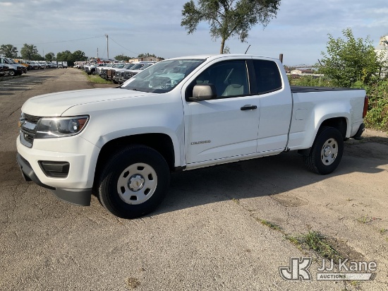 (South Beloit, IL) 2015 Chevrolet Colorado 4x4 Extended-Cab Pickup Truck Runs & Moves