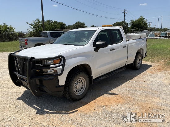 (Stephenville, TX) 2019 Chevrolet Silverado 1500 4x4 Extended-Cab Pickup Truck, Cooperative Owned Ru