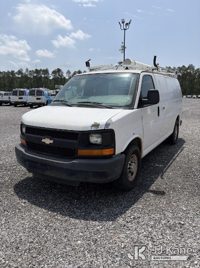 (Hammond, LA) 2013 Chevrolet Express G2500 Cargo Van Runs & Moves) (Dash Warning Indicators On