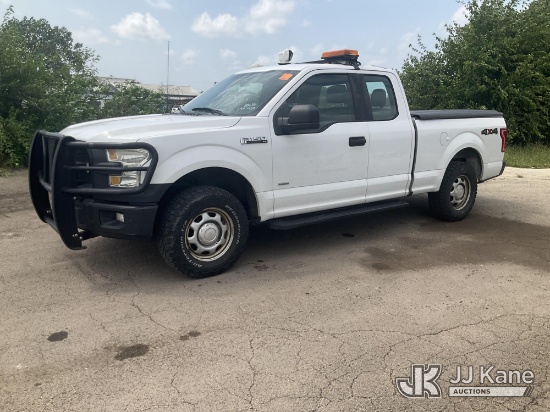 (South Beloit, IL) 2015 Ford F-150 Extended-Cab Pickup Truck Runs & Moves) (Seller States-engine blo